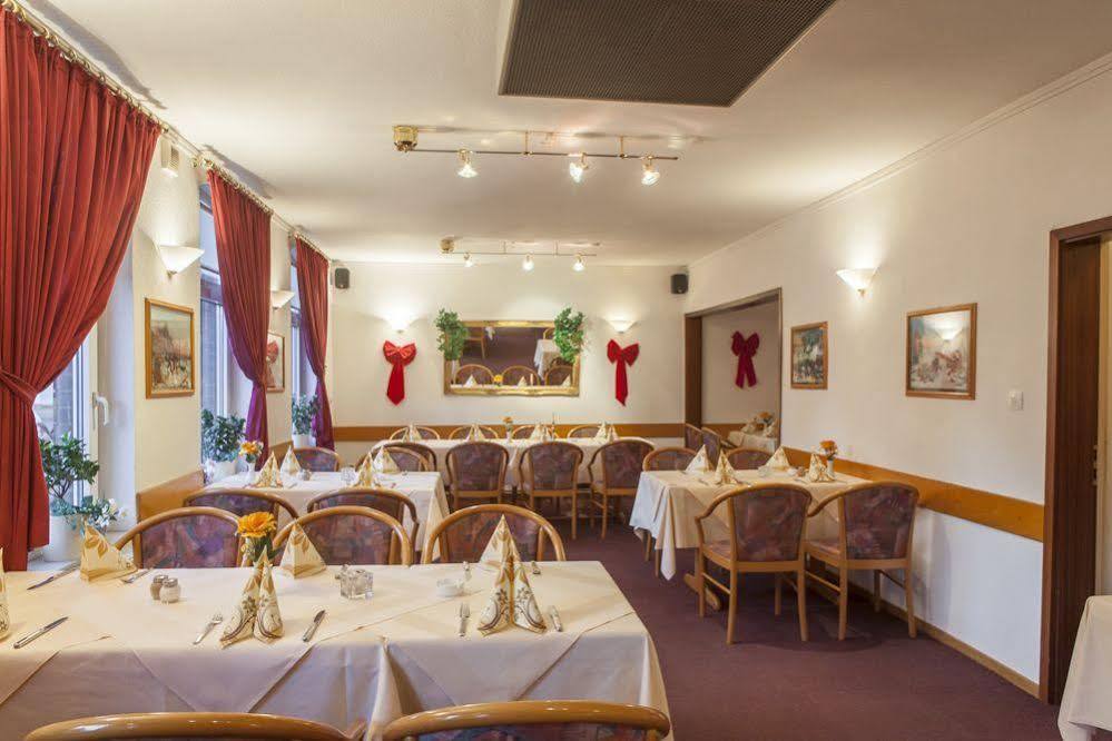 Pension Donau Grill Хановер Екстериор снимка